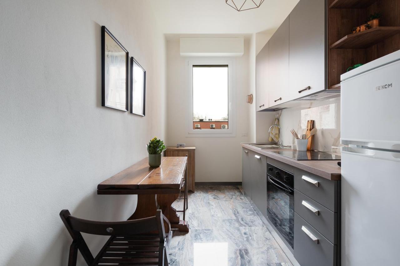 Dergano Comfy Apartment - 250 M Far From M3 Milán Exterior foto